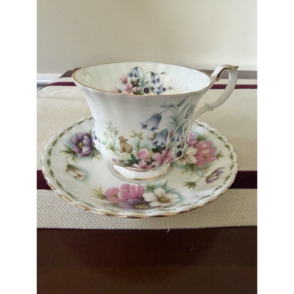 Vintage Royal Albert Honey Lane Cup w/ Royal Albert Cosmos Saucer